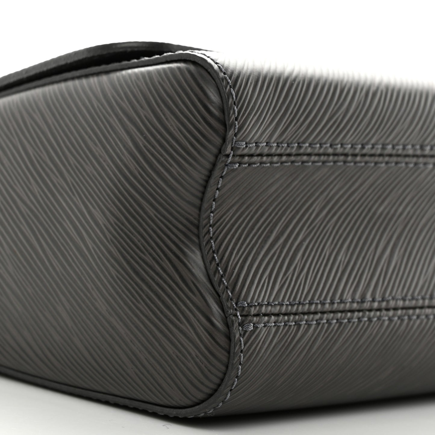 Epi Twist Shoulder Bag MM Etain