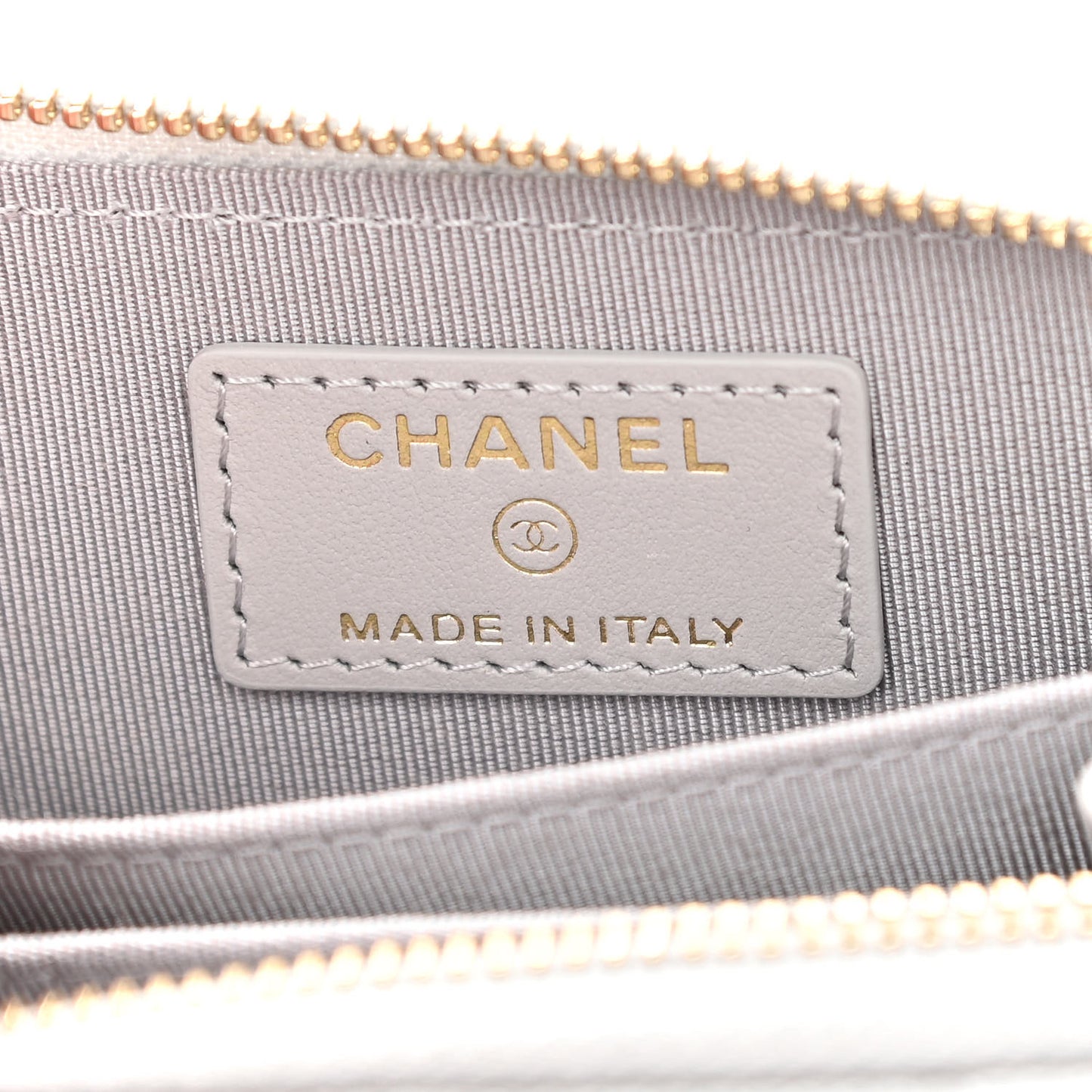 Caviar Quilted Zip Coin Purse Grey