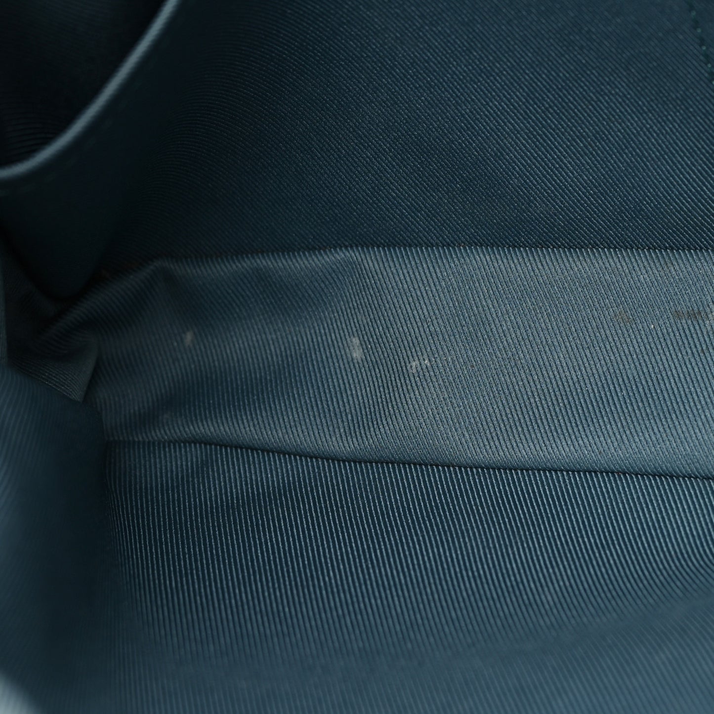 Damier Graphite Alpha Messenger Bag