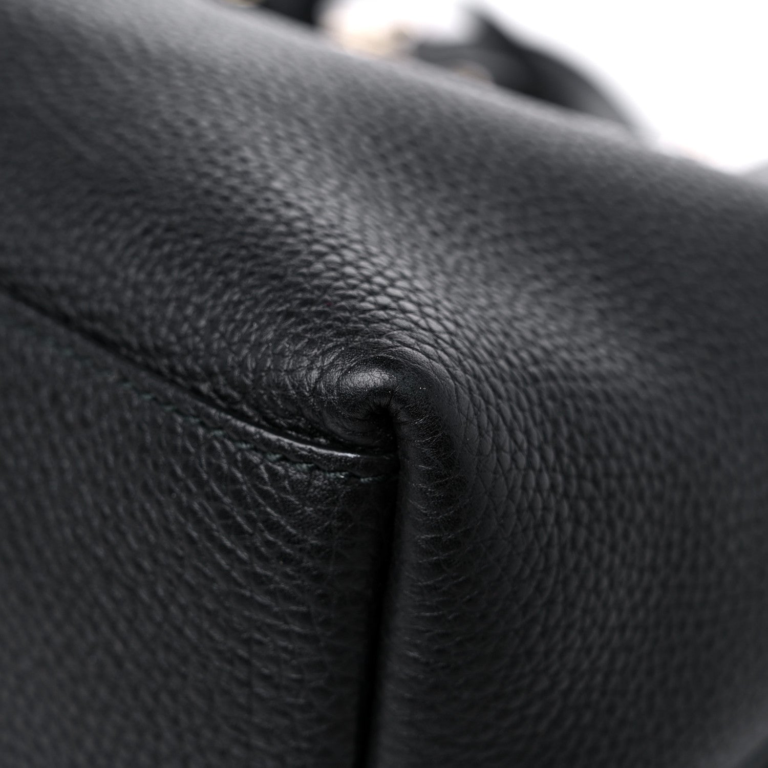 Gucci Pebbled Calfskin Medium Soho Chain Shoulder Bag Black 9 of 11