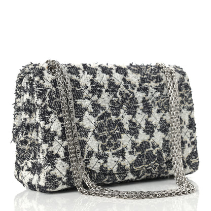 Chanel Tweed Camellia Quilted 2.55 Reissue 226 Flap Ecru 2 of 17