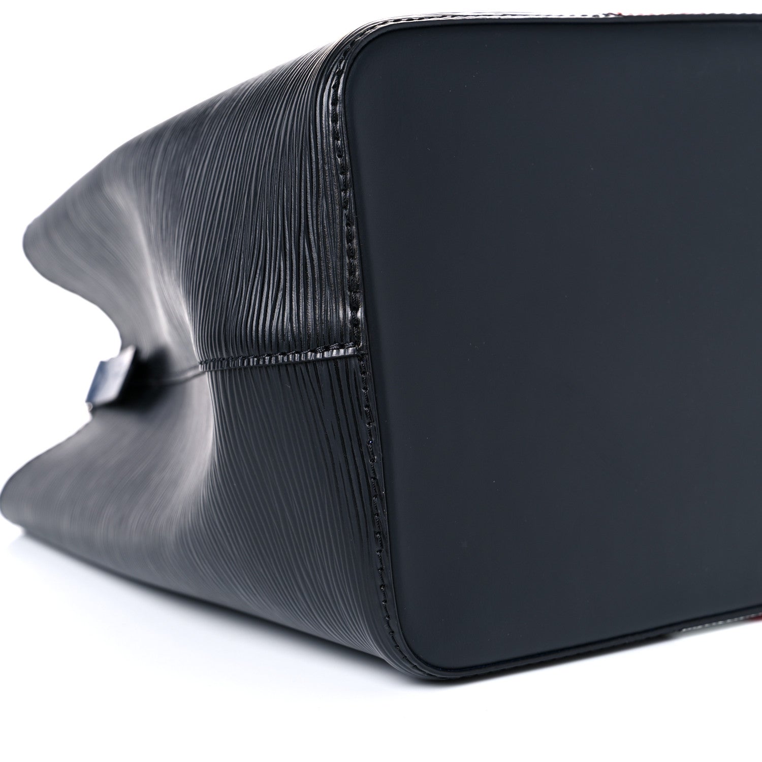 Louis Vuitton Epi NeoNoe Noir 8 of 9