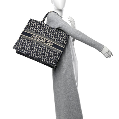 Christian Dior Oblique Large Book Tote Blue Multicolor 2 of 11