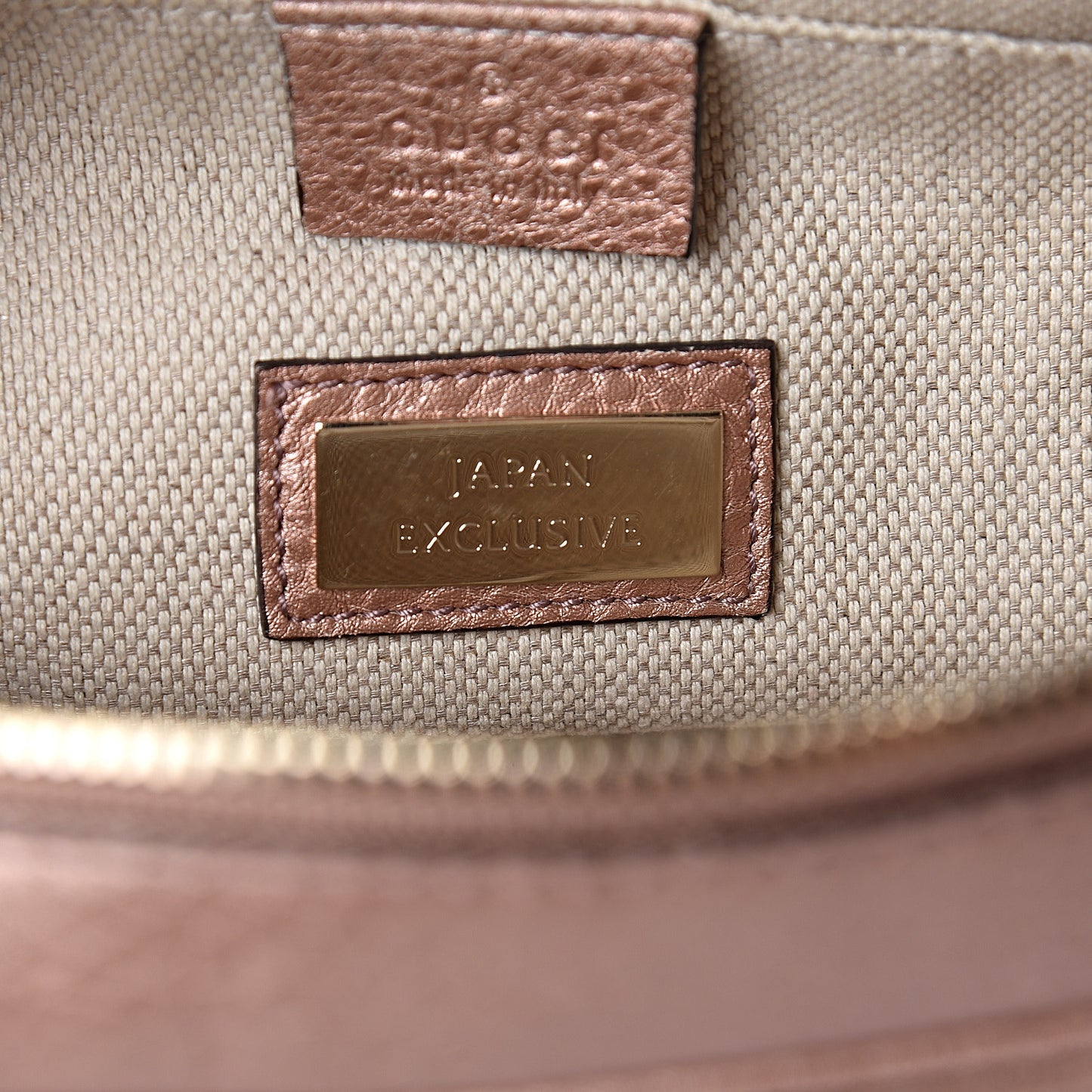 Metallic Pebbled Calfskin Small Soho Disco Bag Pink