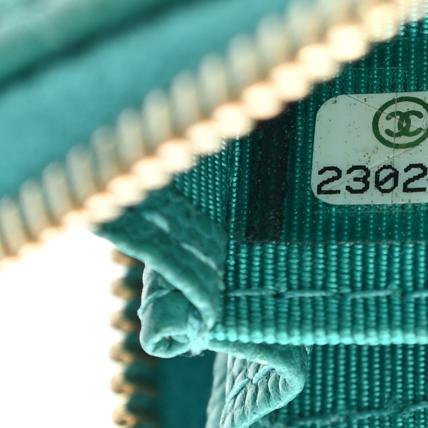 Chanel Caviar Quilted Zip Coin Purse Turquoise 7 of 8