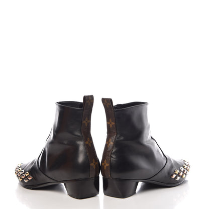 Louis Vuitton Calfskin Studded Gold Rush Flat Ankle Boots 39 Black 6 of 14