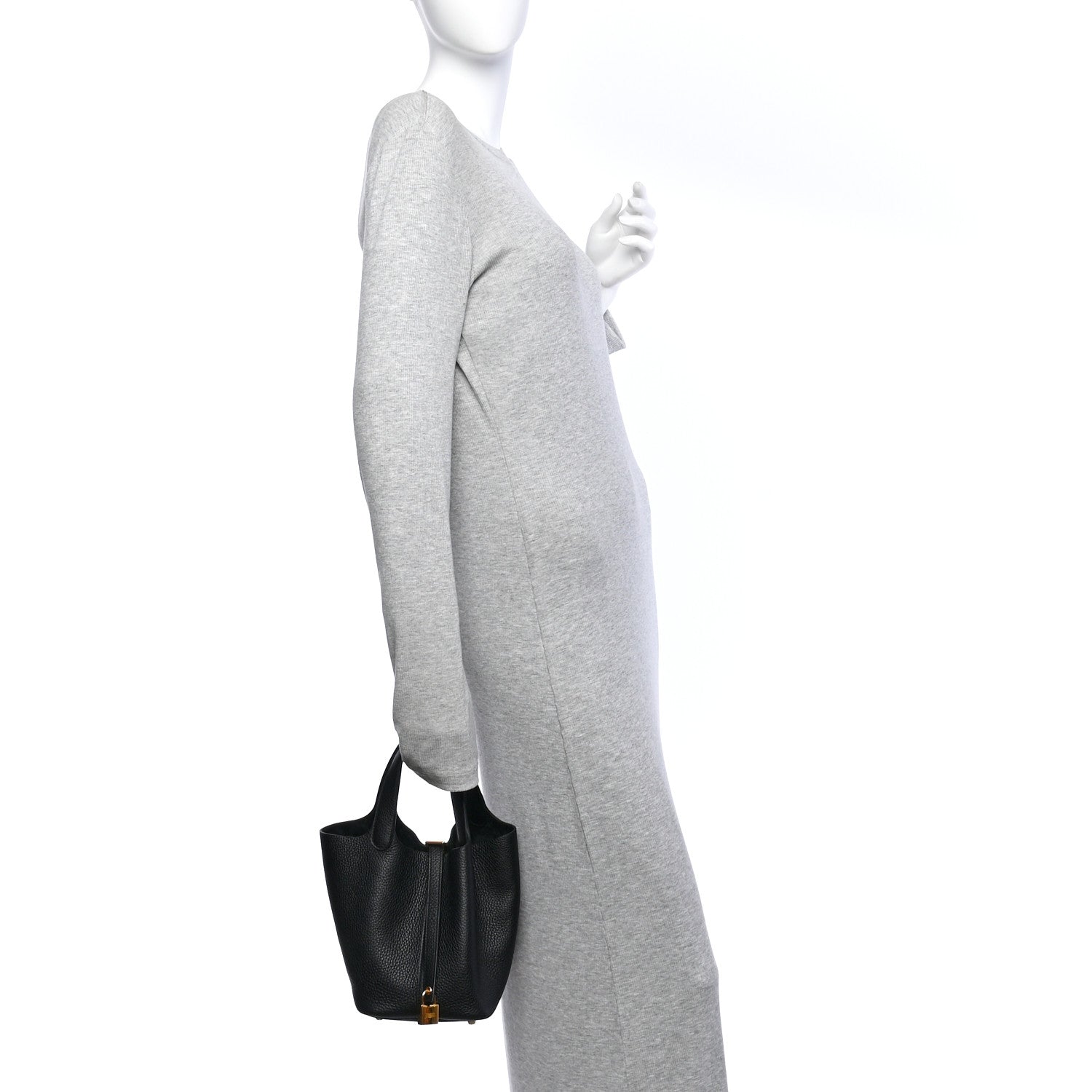 Hermes Taurillon Clemence Picotin Lock 18 PM Black 1942759