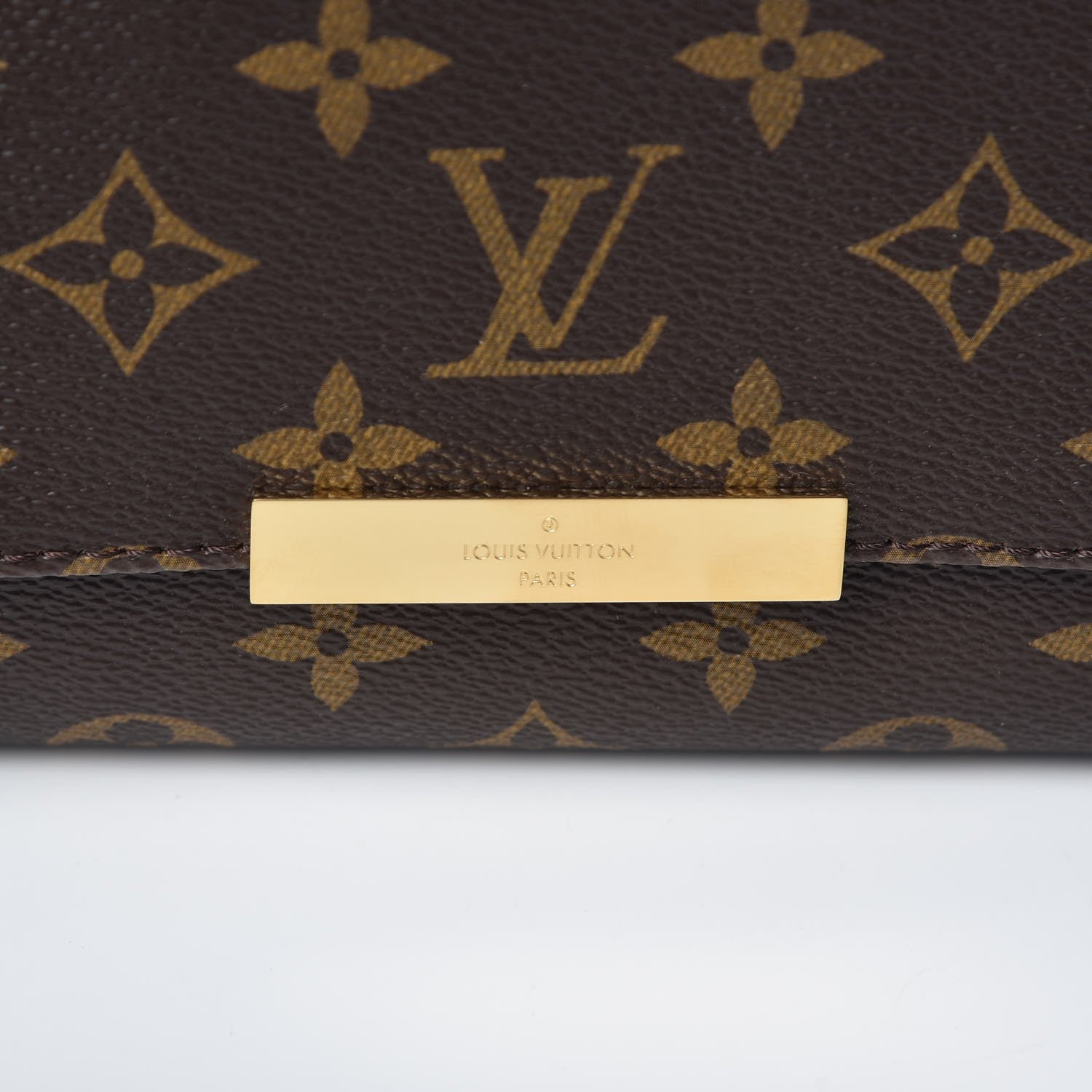Louis Vuitton Monogram Favorite MM 9 of 12
