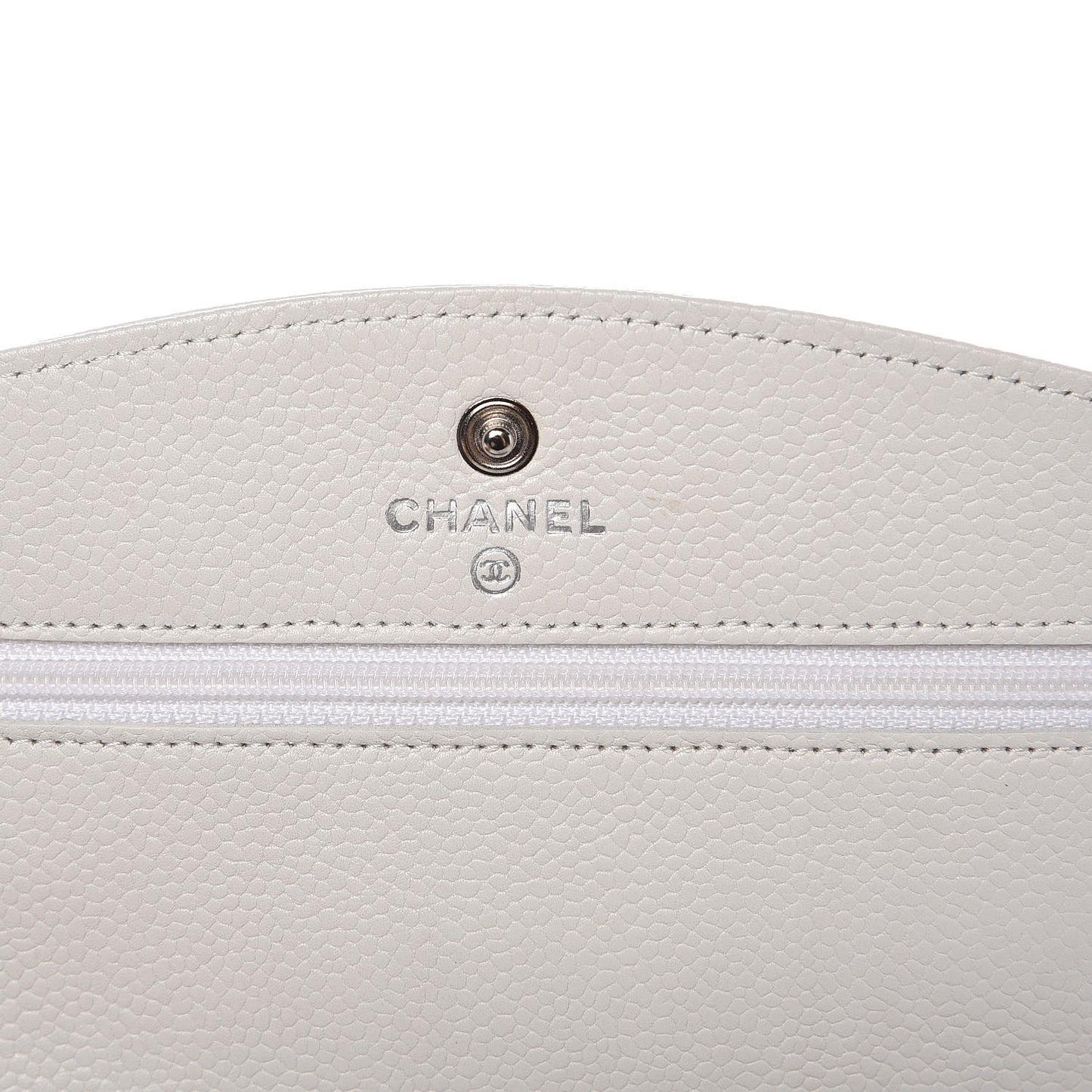 Caviar Timeless CC Wallet on Chain WOC White