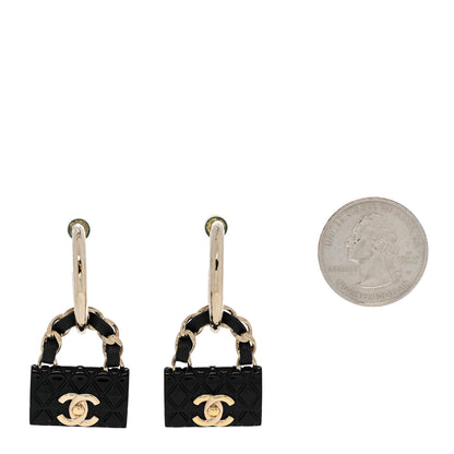 Chanel Metal Resin Lambskin Quilted CC Turnlock Chain Bag Hoop Black Gold 2 of 6