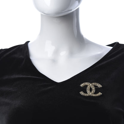 Chanel CC Brooch Gold 2 of 5