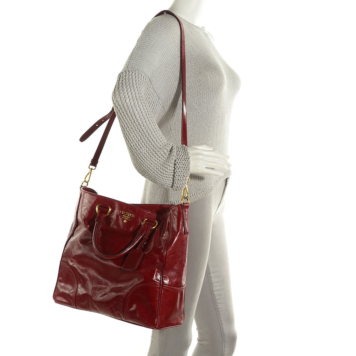 Vitello Shine Tote Rubino