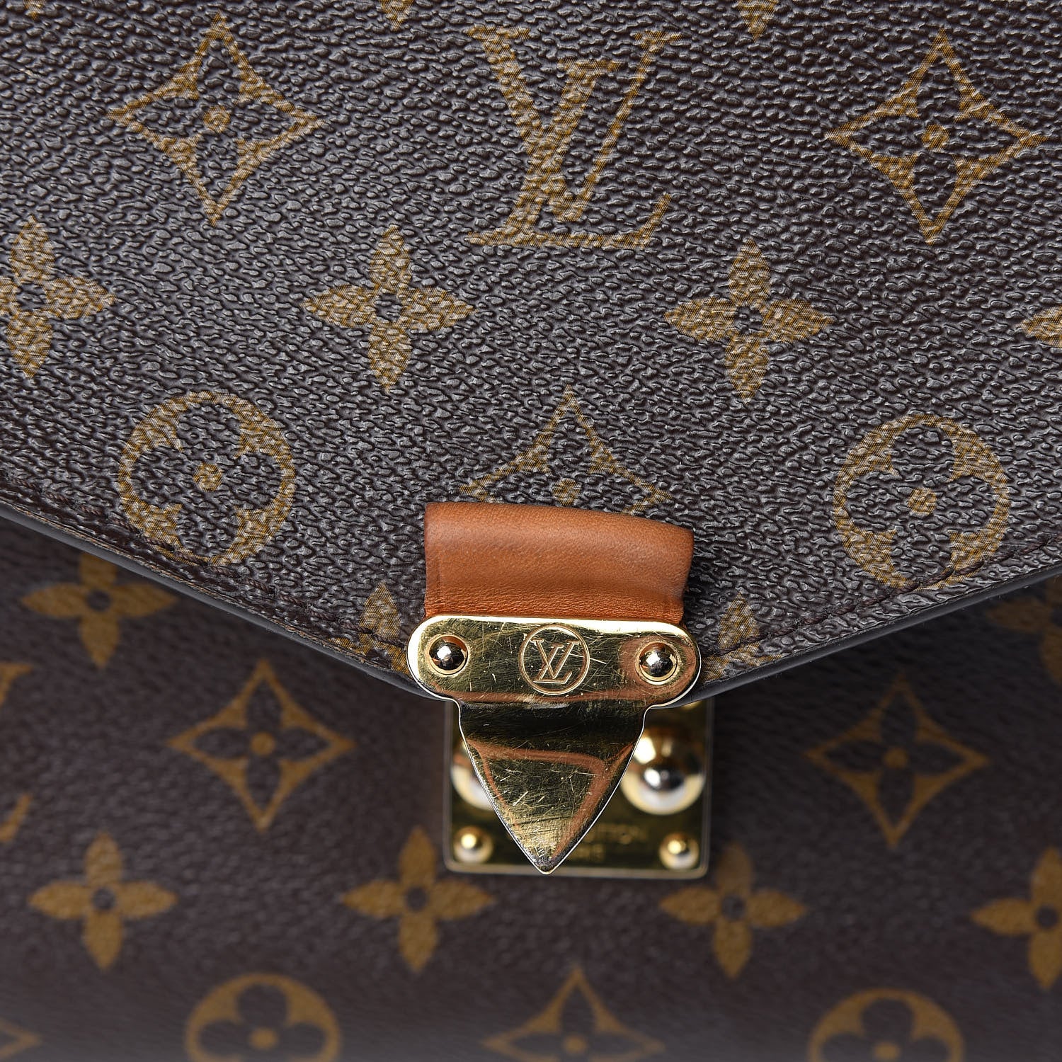 Louis Vuitton Monogram Pochette Metis 15 of 19