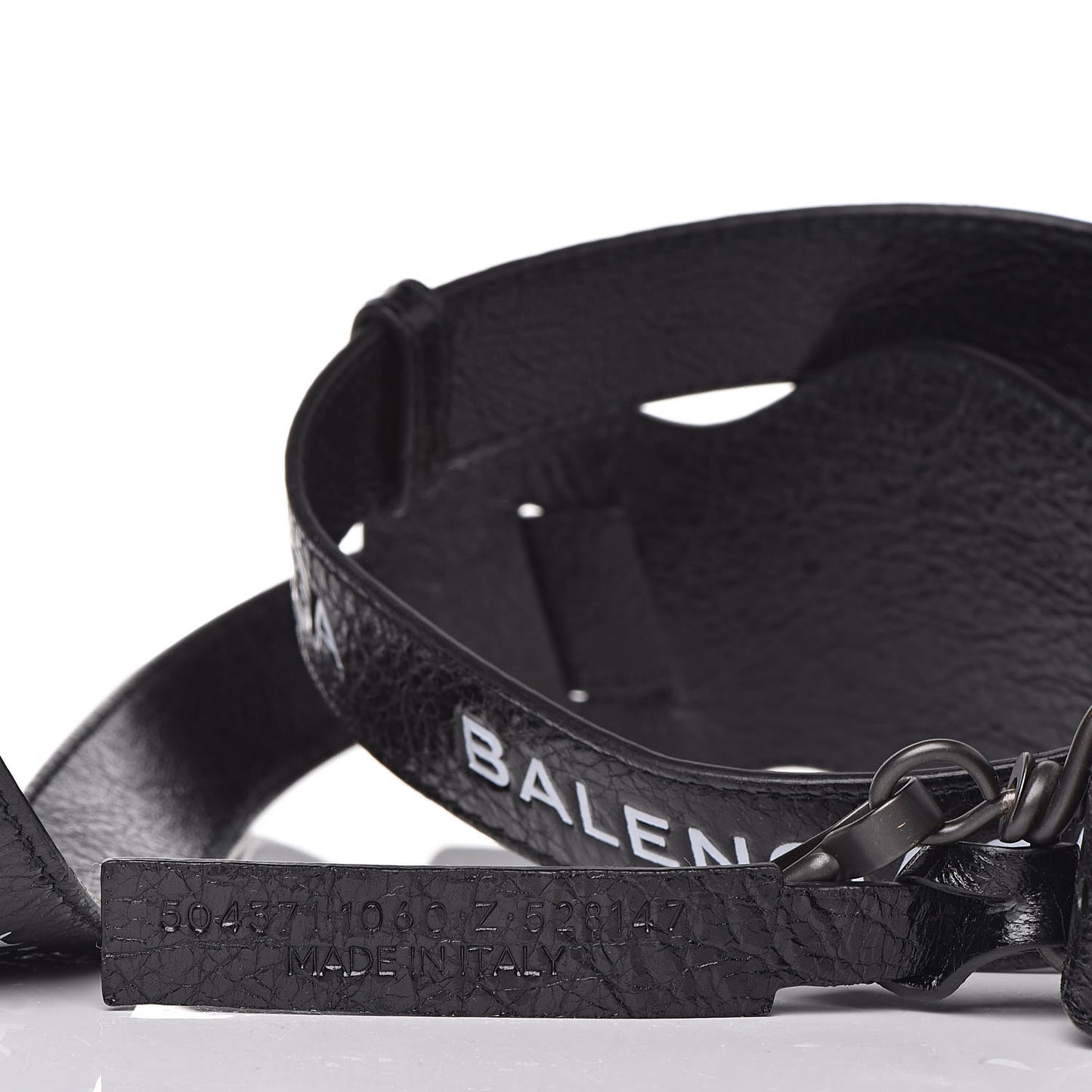 Agneau Classic Hardware Logo Shoulder Strap Black