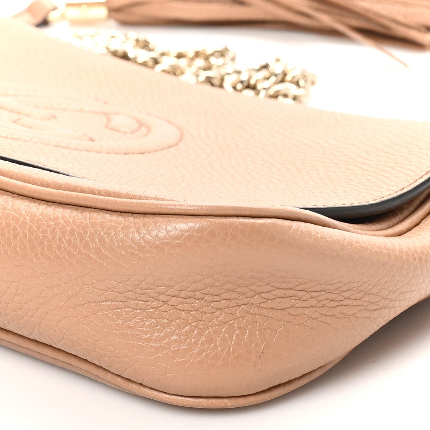 Gucci Pebbled Calfskin Medium Soho Flap Crossbody Camelia 10 of 10