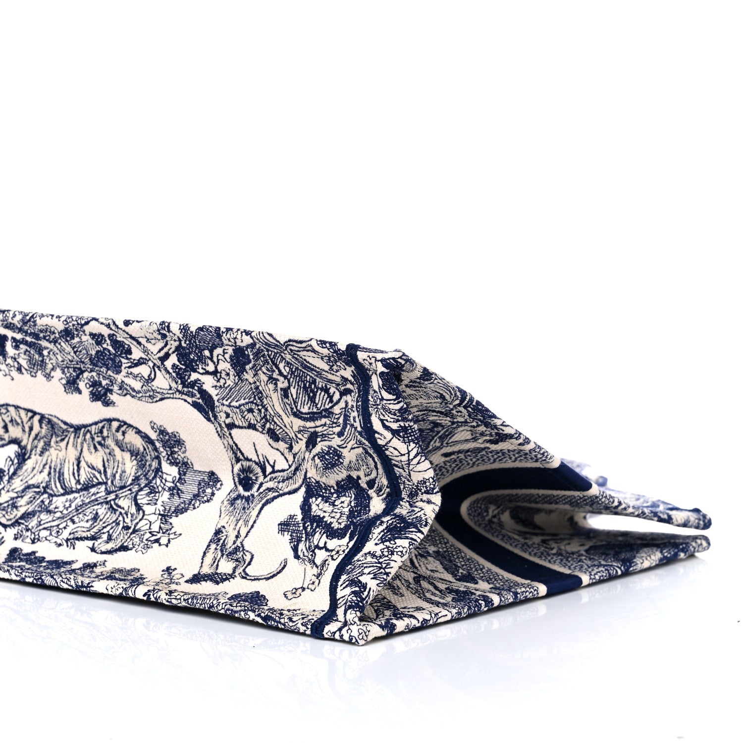 Christian Dior Canvas Embroidered Large Dioriviera Toile De Jouy Book Tote Blue 8 of 8