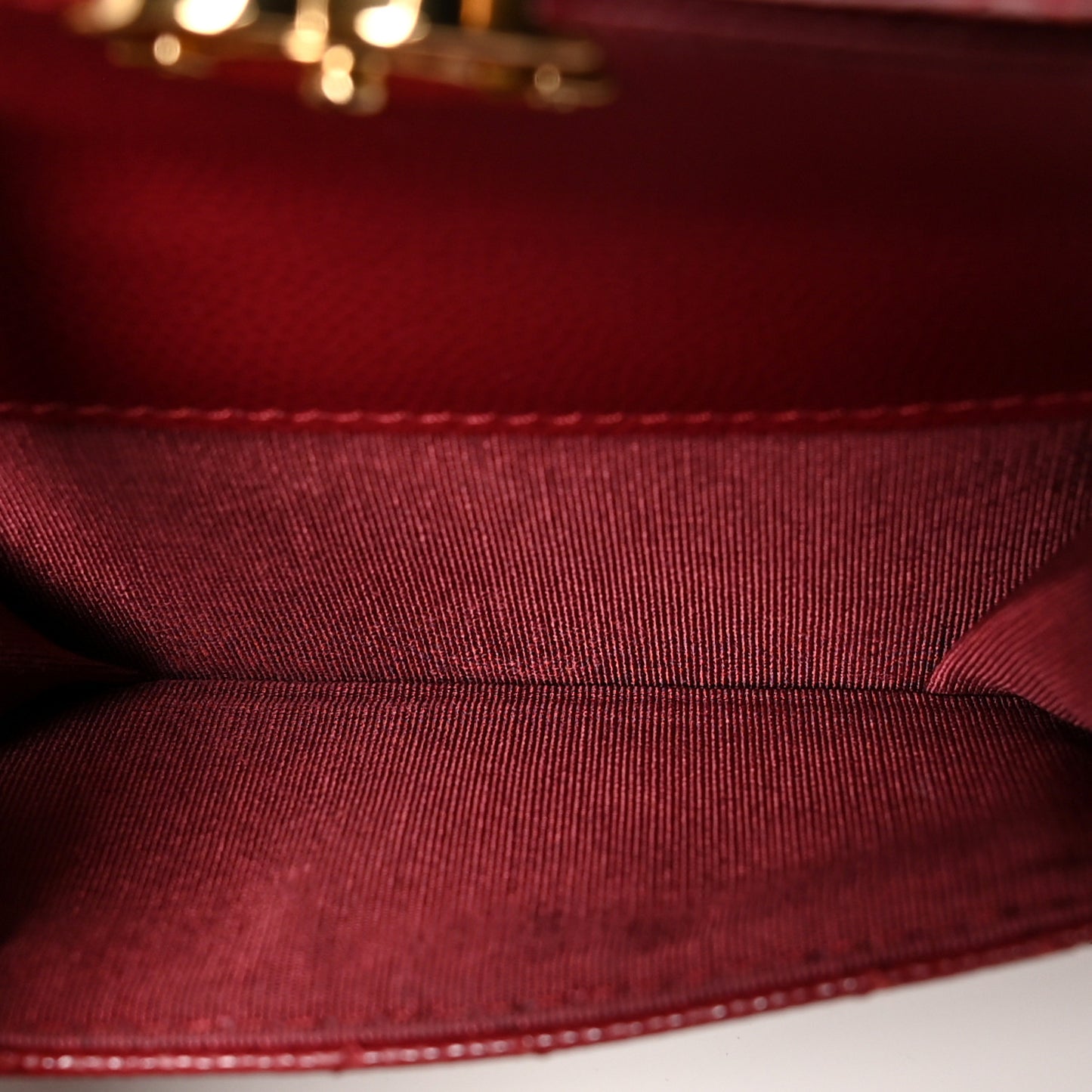Caviar Quilted Pocket Twins Clutch With Chain Burgundy
