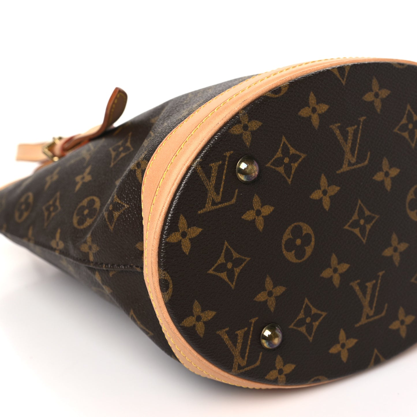 Monogram Petit Bucket 23