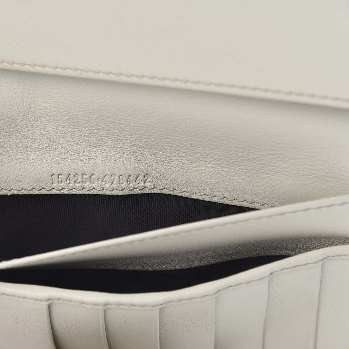 Guccissima Abbey Continental Wallet Off White