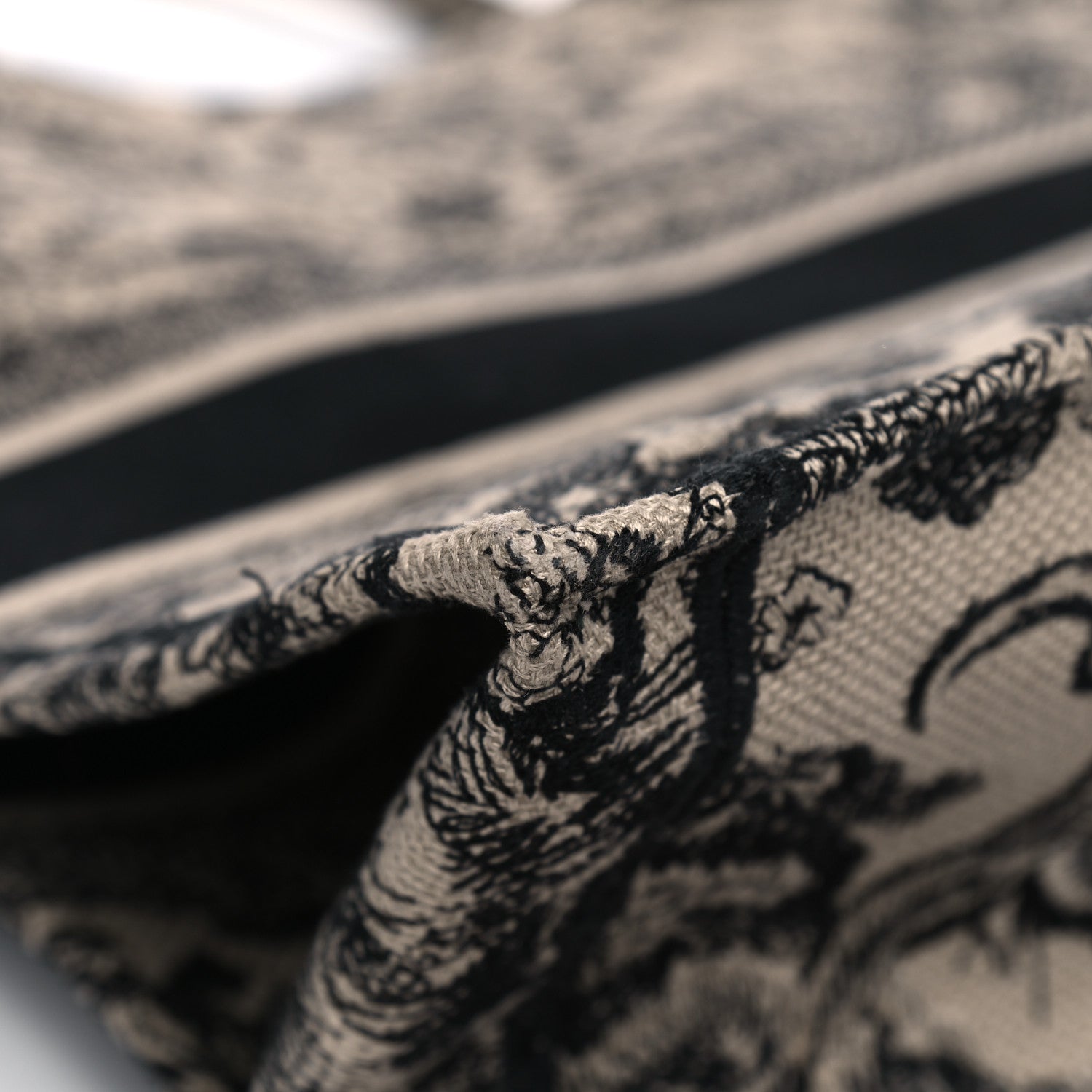 Christian Dior Canvas Embroidered Large Dioriviera Toile De Jouy Book Tote Black 7 of 8