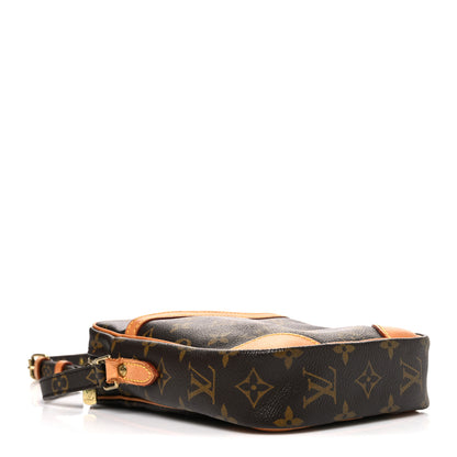 Louis Vuitton Monogram Danube 21 3 of 10