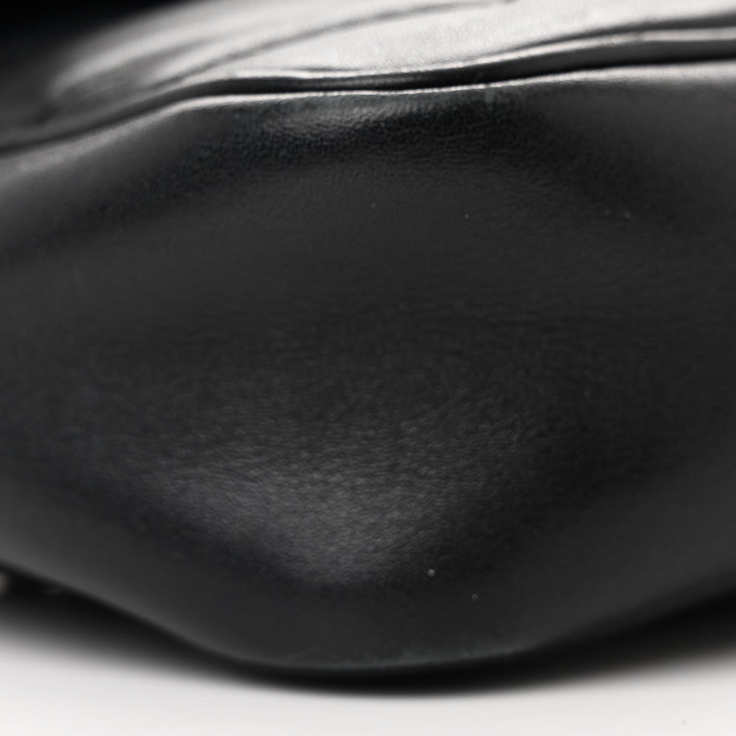 Calfskin Matelasse Super Mini GG Marmont Shoulder Bag Black