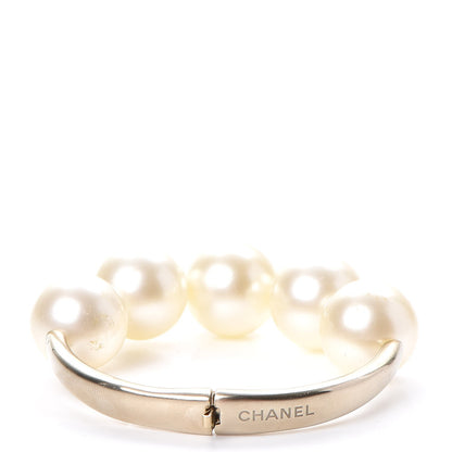 Chanel Pearl CC Bracelet Gold 3 of 7