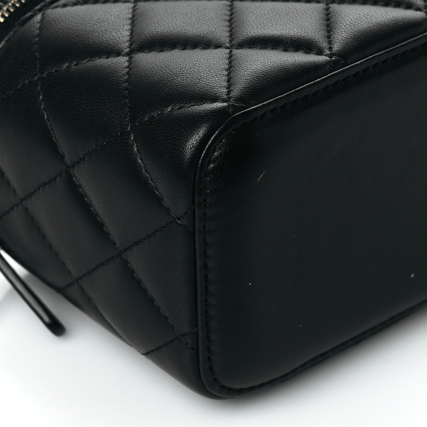 Chanel Lambskin Quilted Small Pearl Crush Vanity Case With Chain Black 9 of 11