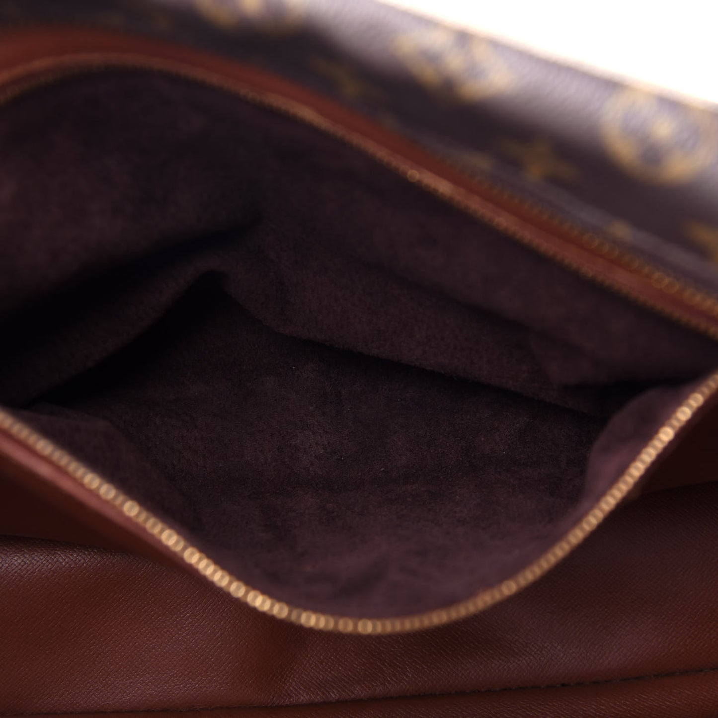 Monogram Nil 35