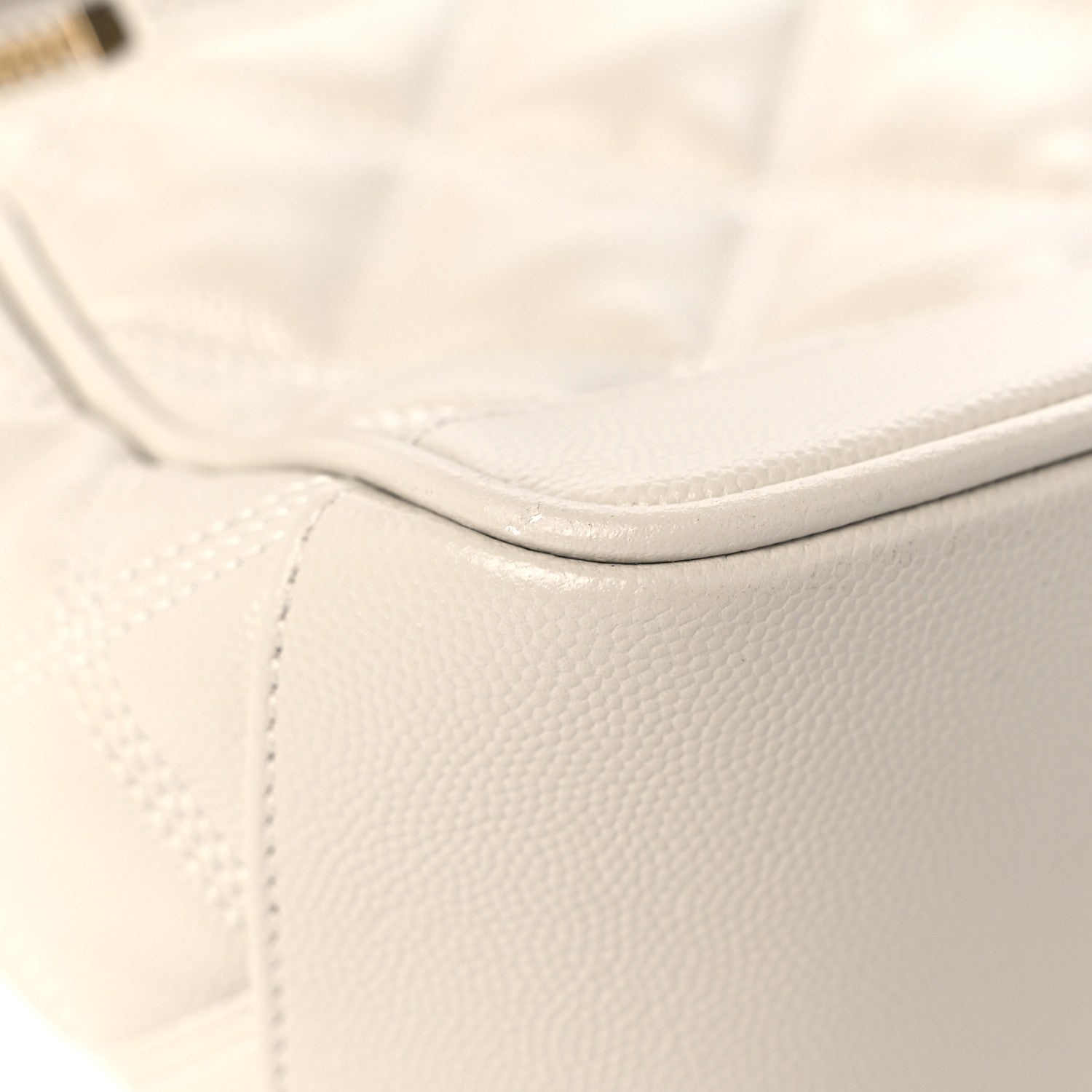 Saint Laurent Grain de Poudre Quilted 80's Vanity Bag Crema Soft 9 of 14