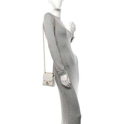 Chanel Goatskin Chic Pearls Clutch On Chain White 2 of 10
