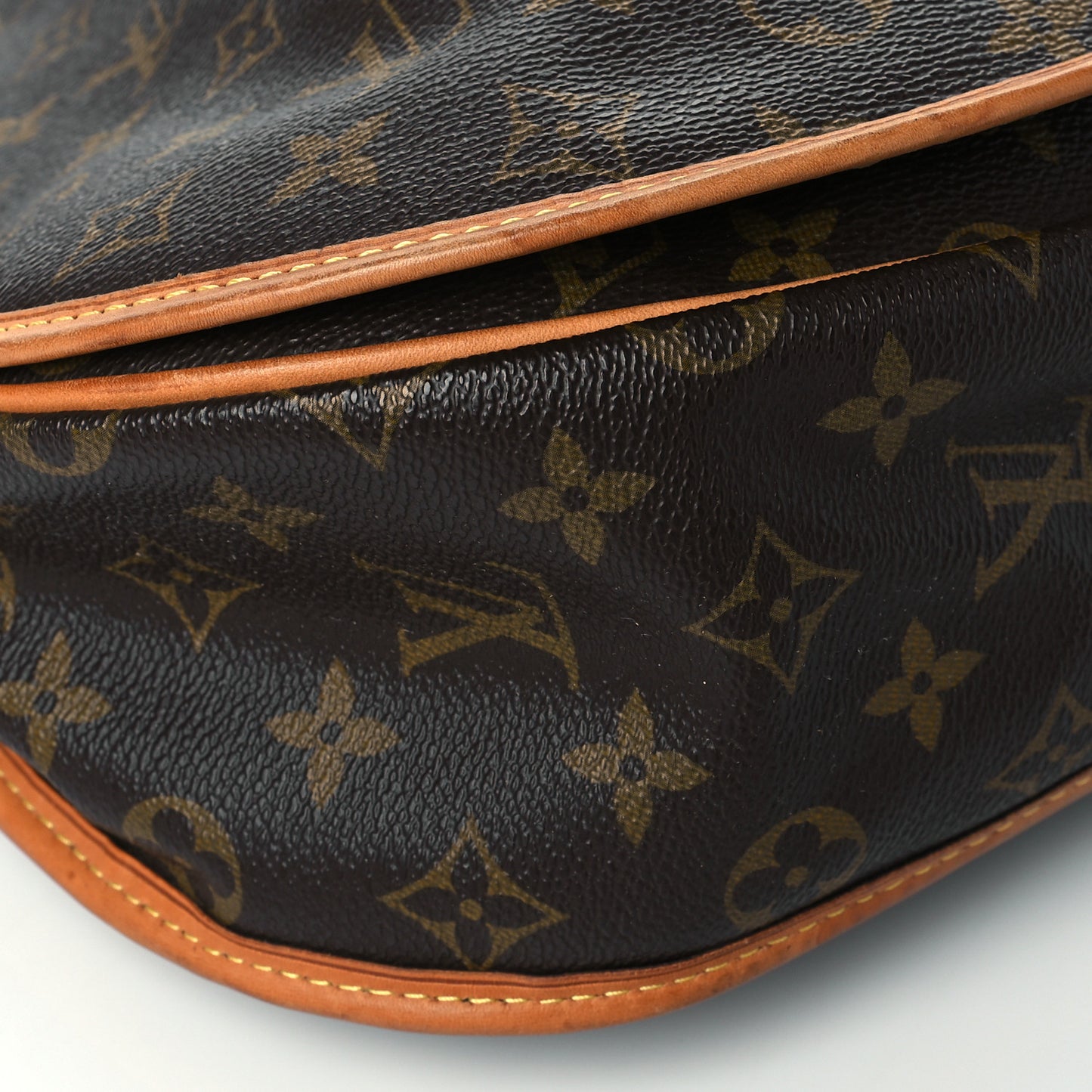 Monogram Menilmontant MM