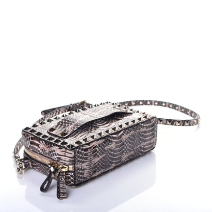 Valentino Garavani Elpahe Rockstud Side Slip Camera Crossbody Bag Poudre 4 of 8