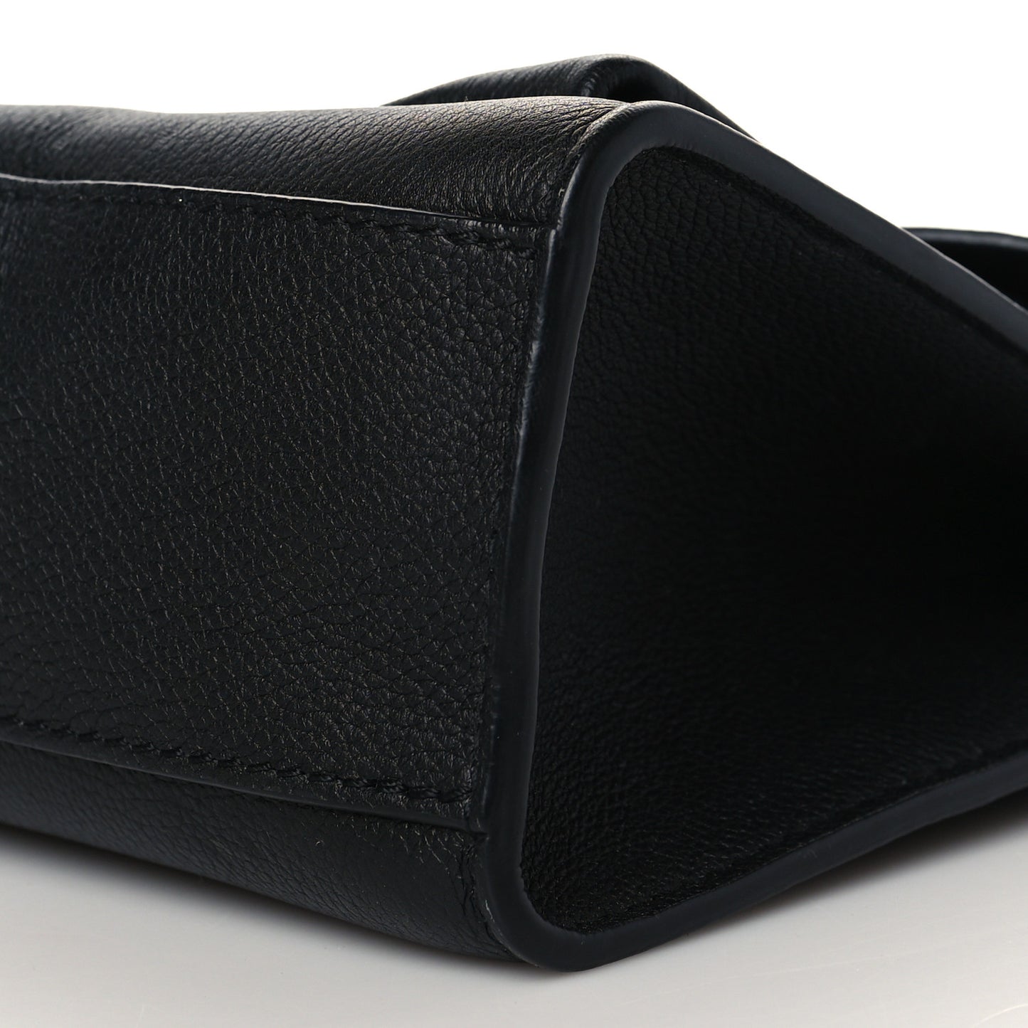 Soft Calfskin Mylockme Chain Bag BB Black