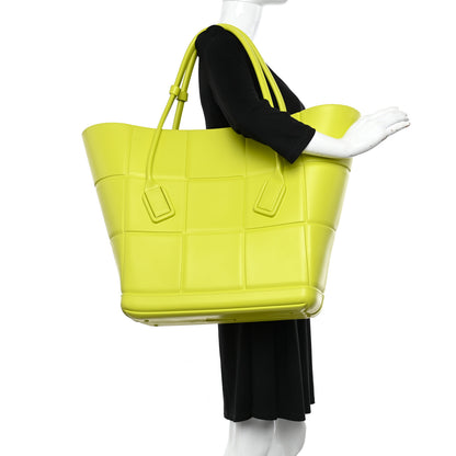Bottega Veneta Rubber Maxi Intrecciato Medium Arco Kiwi Green 2 of 9