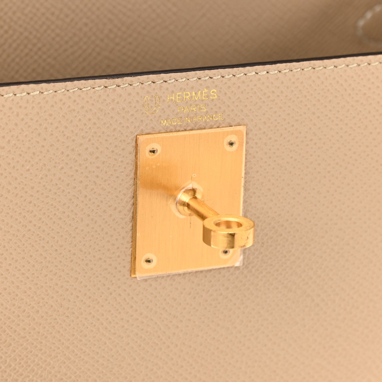 Hermes Epsom Bi-Color Horseshoe Kelly Sellier 28 Trench Craie 6 of 11