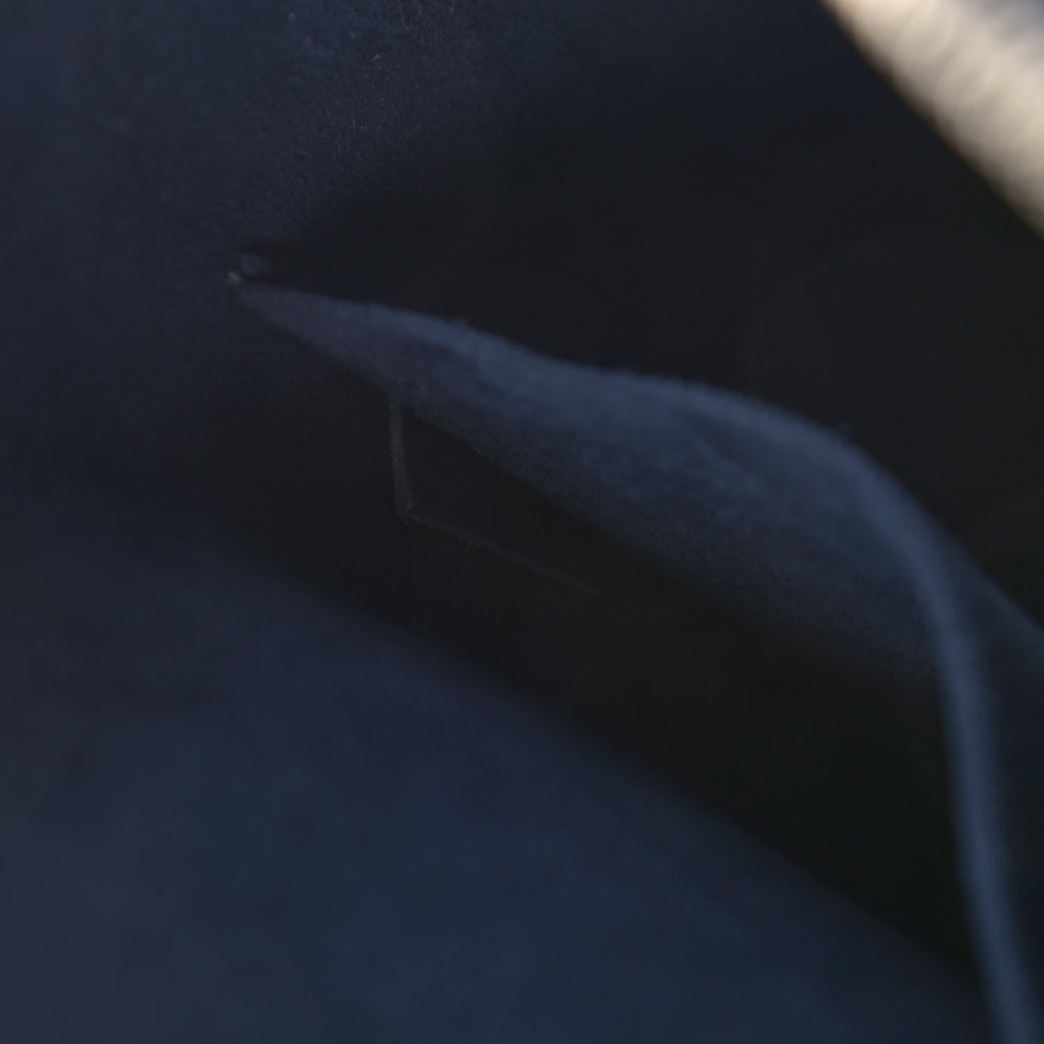 Louis Vuitton Epi Alma PM Indigo 7 of 14
