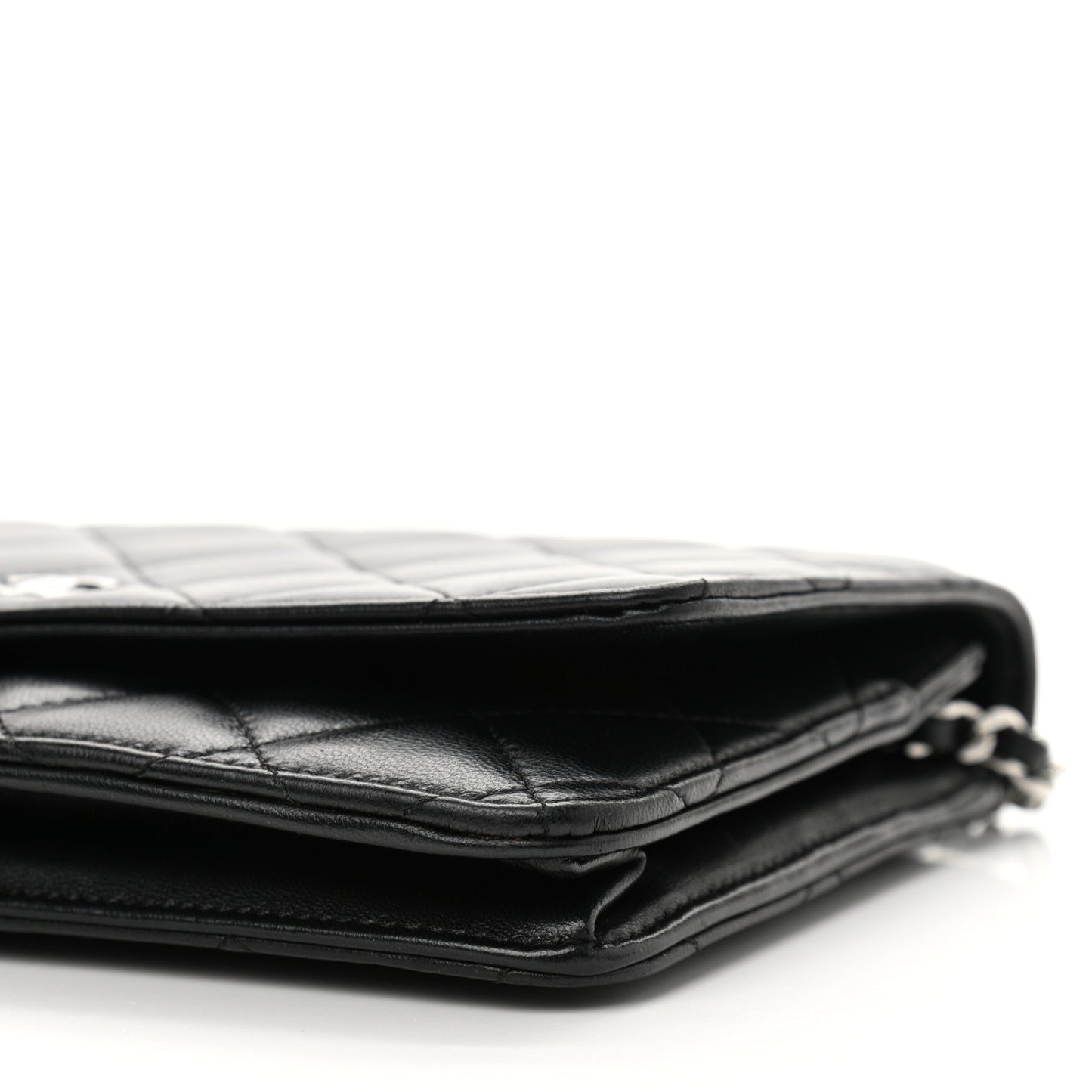 Lambskin Quilted Wallet On Chain WOC Black