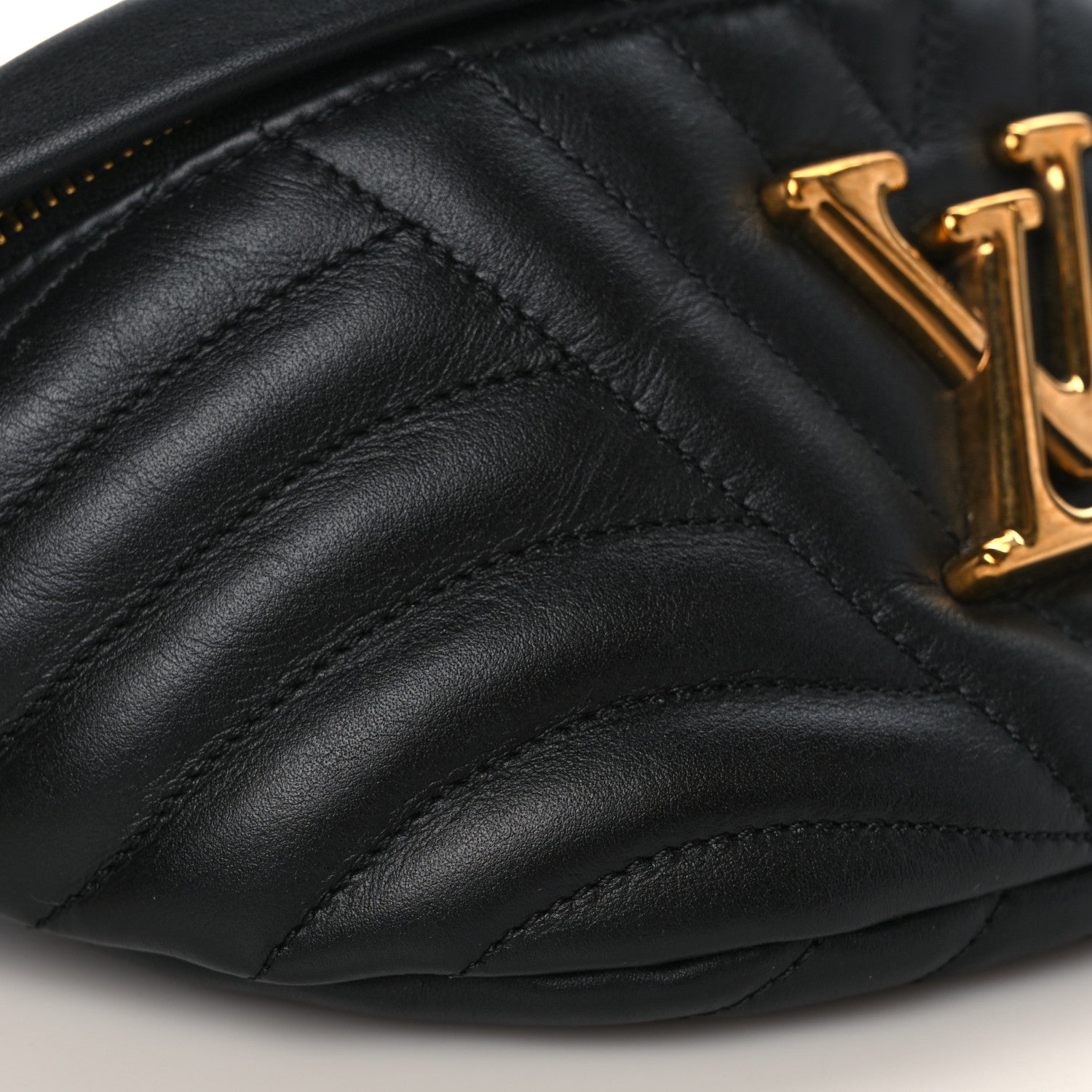 Louis Vuitton Calfskin Quilted New Wave Bumbag Black 7 of 8