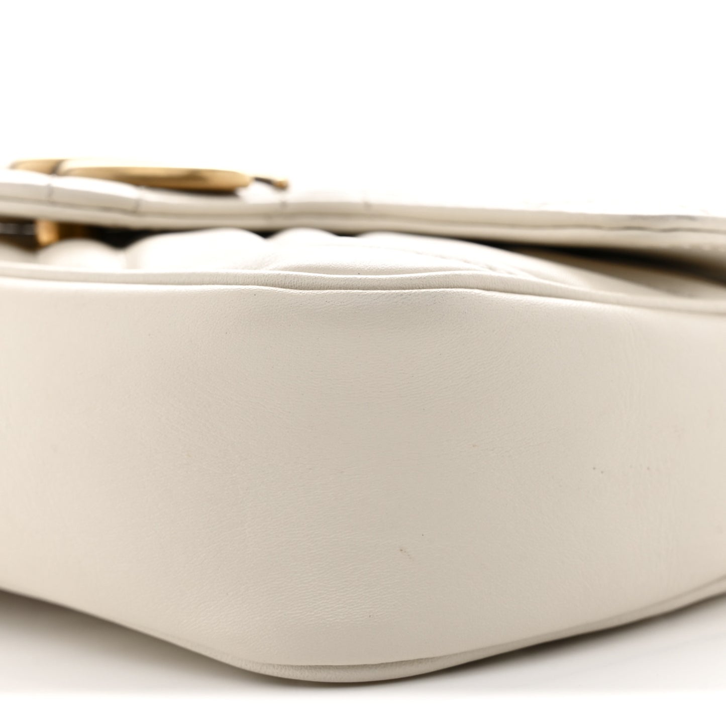 Calfskin Matelasse Super Mini GG Marmont Shoulder Bag White