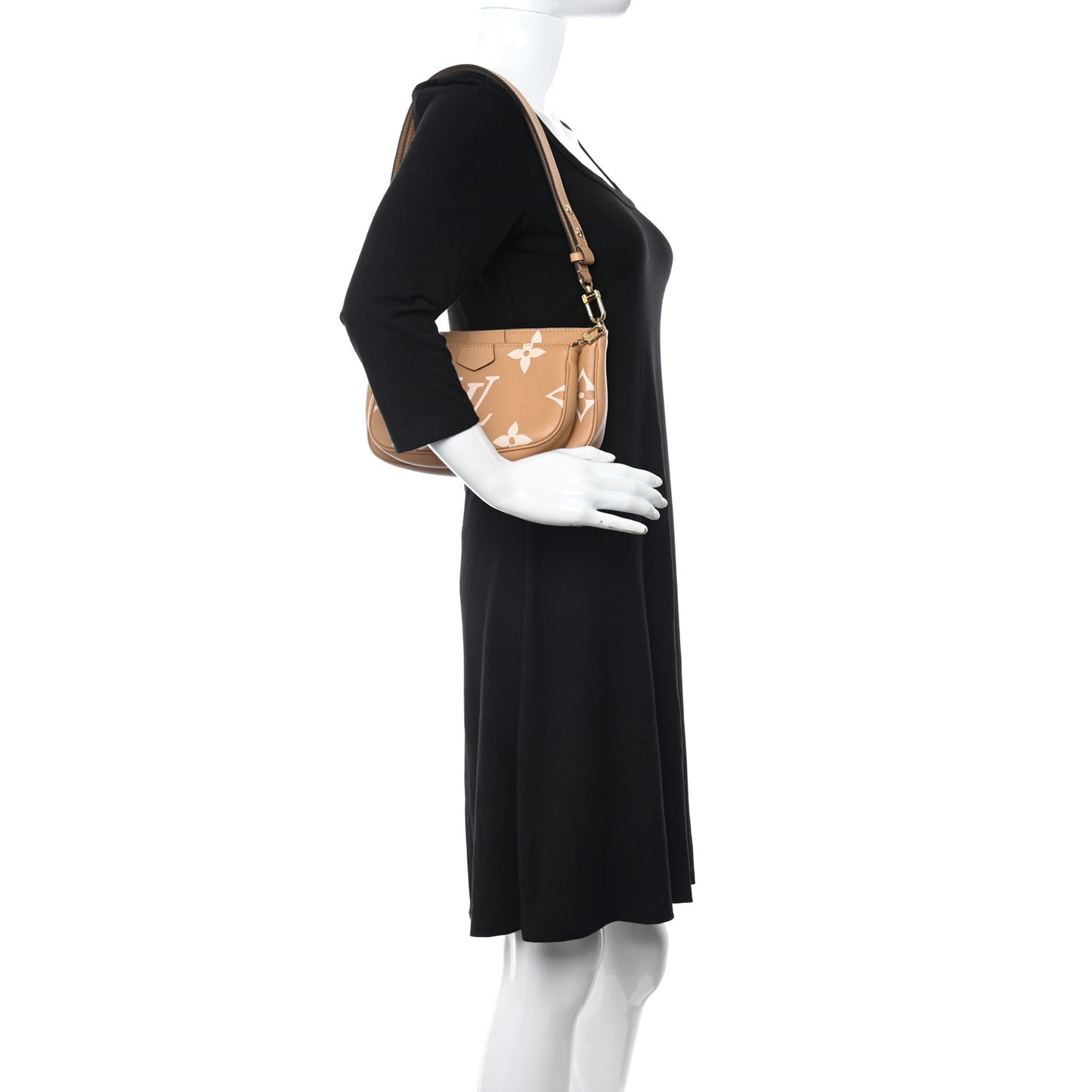 Empreinte Monogram Giant Multi Pochette Accessories Arizona Creme