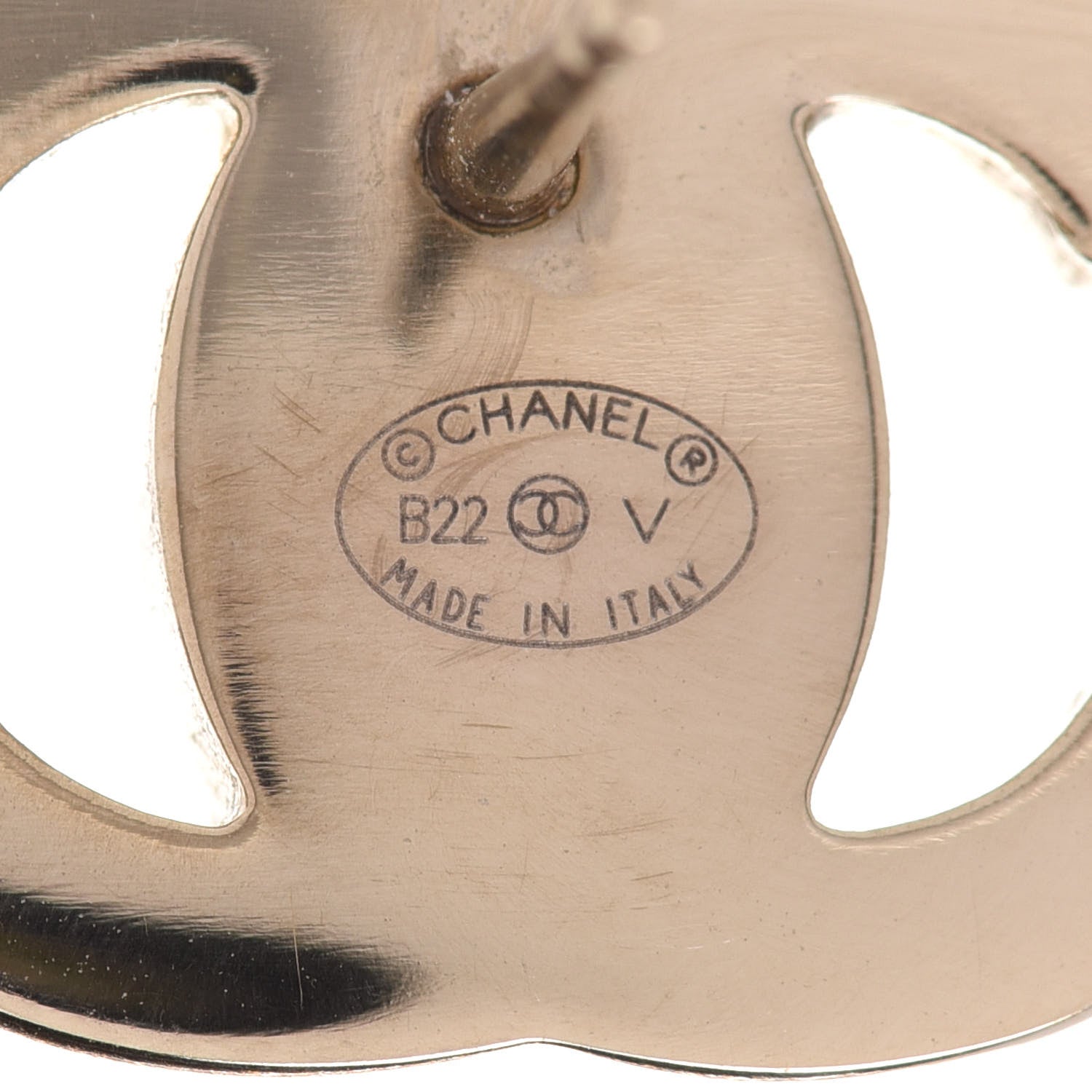 Chanel Metal CC Turnlock Earrings Gold 4 of 5