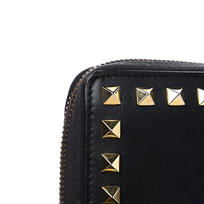 Valentino Garavani Calfskin Rockstud Zip Around Wallet Black 9 of 14