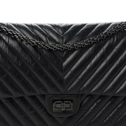 Chanel Aged Calfskin Chevron Quilted 2.55 Reissue 226 So Black 10 of 10