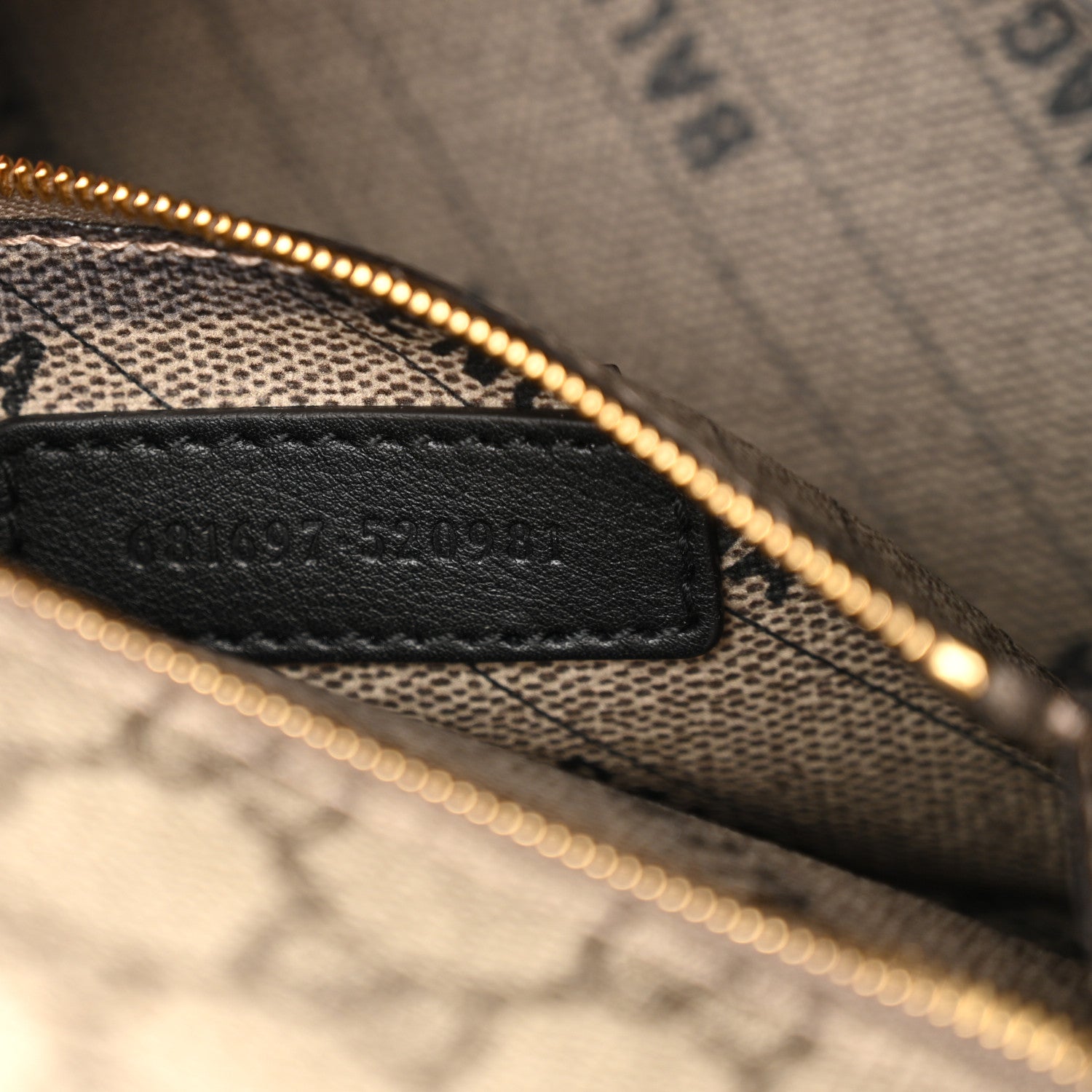 Balenciaga X GUCCI GG Supreme Monogram Small Hourglass Top Handle Bag Beige Ebony 7 of 10