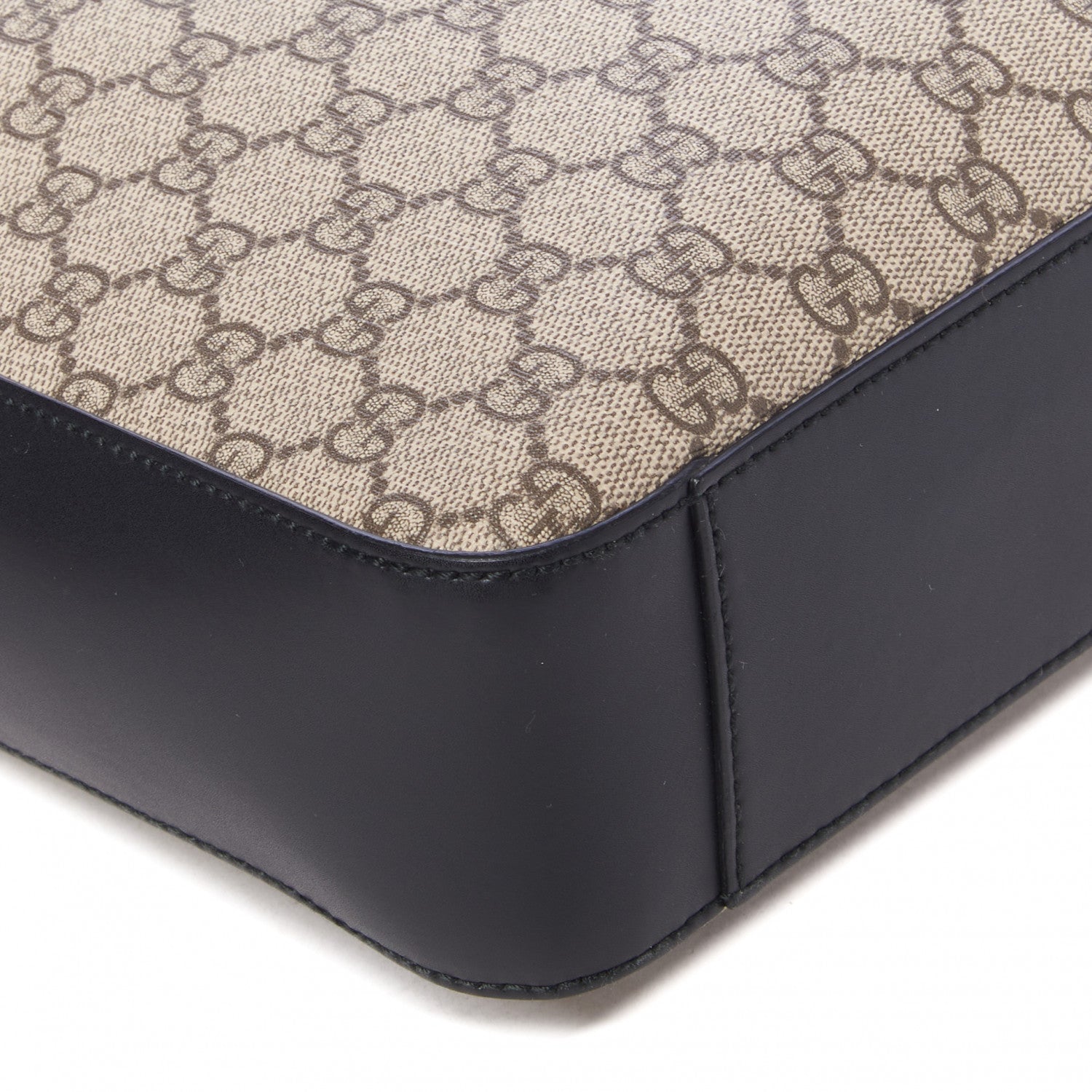 Gucci GG Supreme Monogram Flat Messenger Bag Black 5 of 9