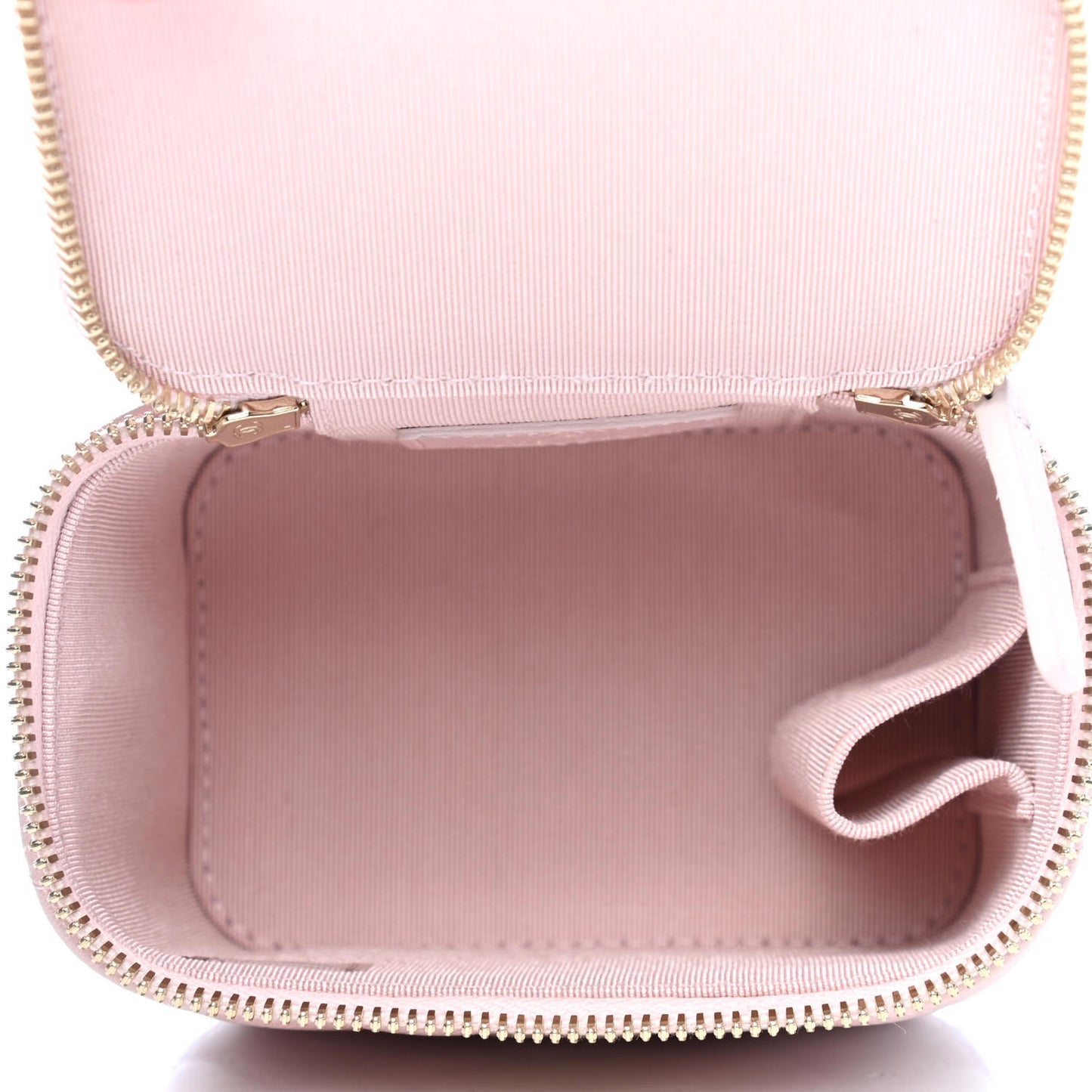 Iridescent Caviar Quilted Mini Pearl On Top Vanity Case With Chain Light Pink
