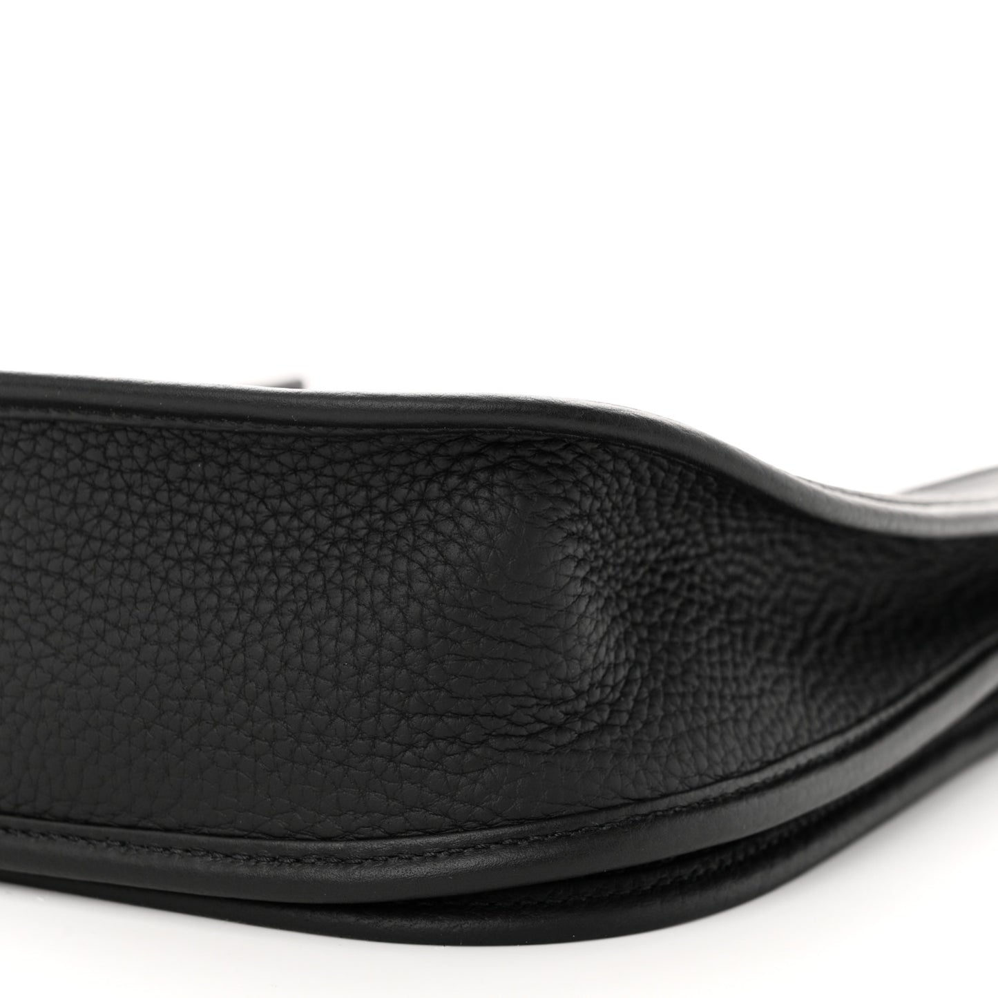 Taurillon Clemence Evelyne III PM Black