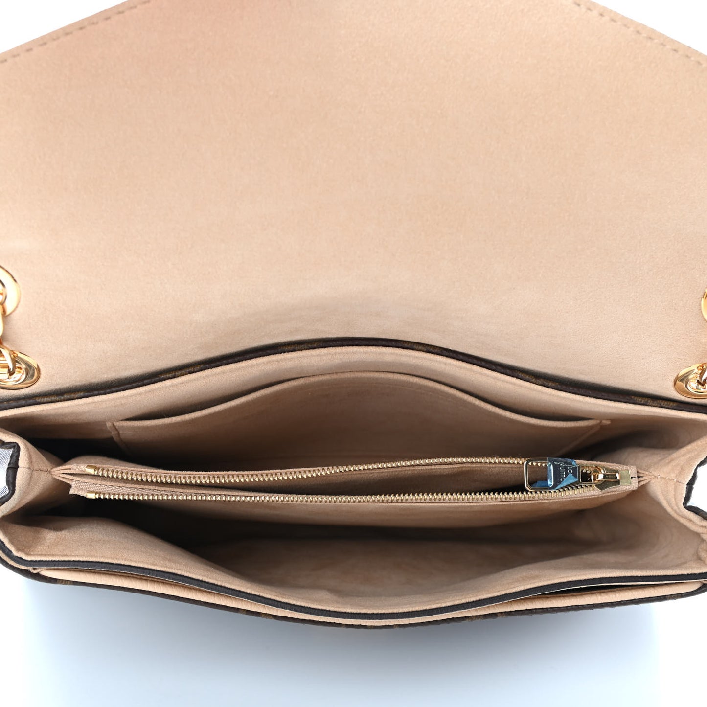 Monogram Pallas Chain Dune