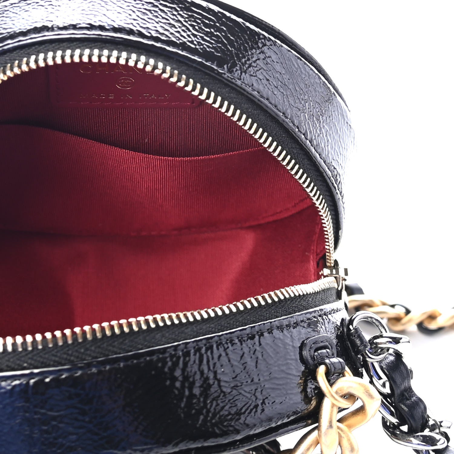 Chanel Shiny Crumpled Calfskin Quilted Chanel 19 Round Clutch With Chain Black 4 of 4